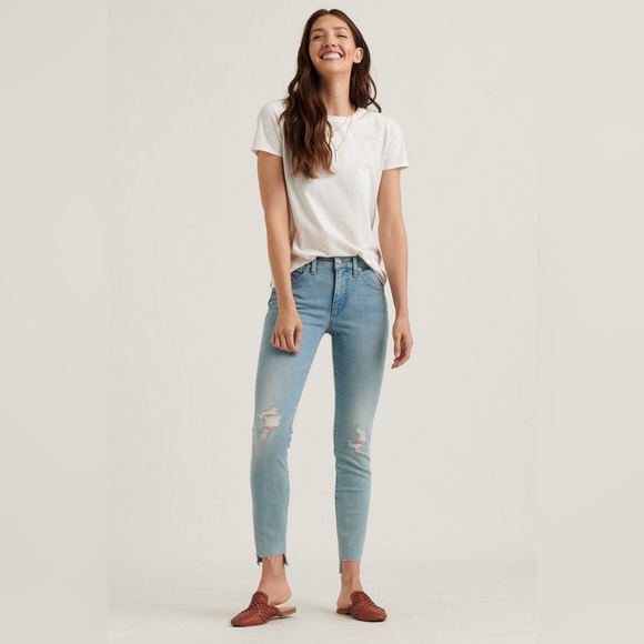 SOLD Lucky Brand Ava Crop Distressed Skinny Jeans - Picture 1 of 9